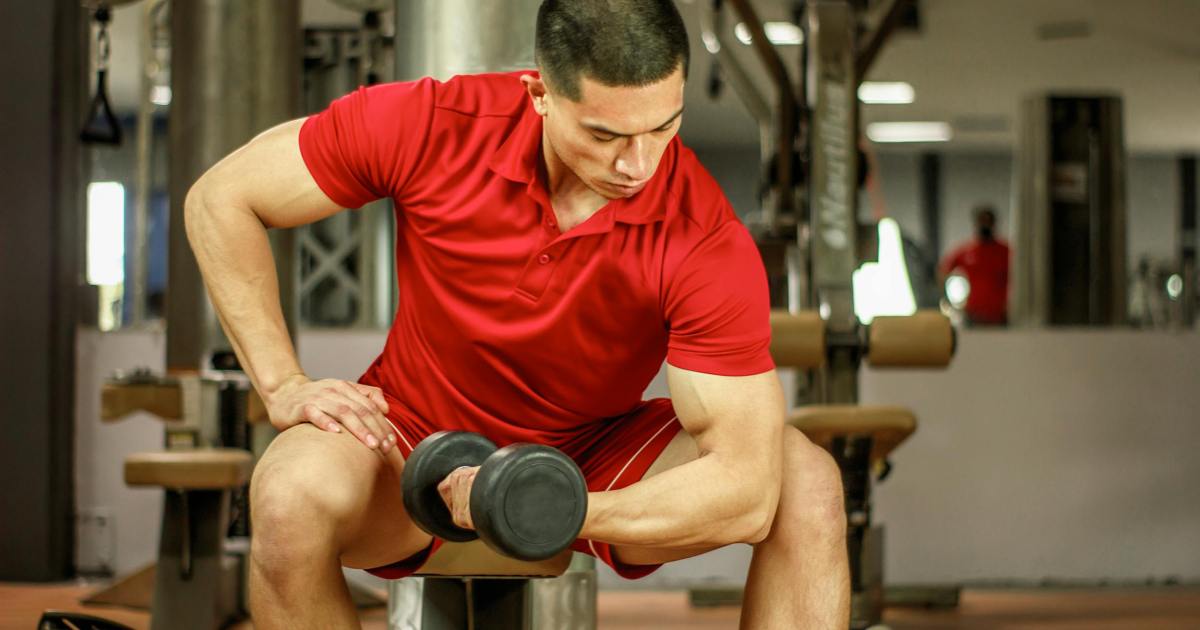 Easy methods to grasp the focus curl for larger biceps